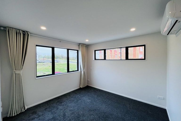 Photo of property in 8 Toetoe Street, Westgate, Auckland, 0814