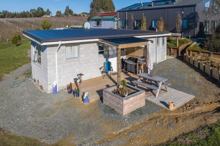 Photo of property in 43- 47 Flett Road, Lower Moutere, Upper Moutere, 7175