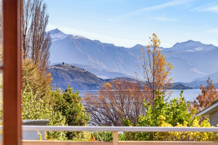 Photo of property in 35a Aubrey Road, Wanaka, 9305