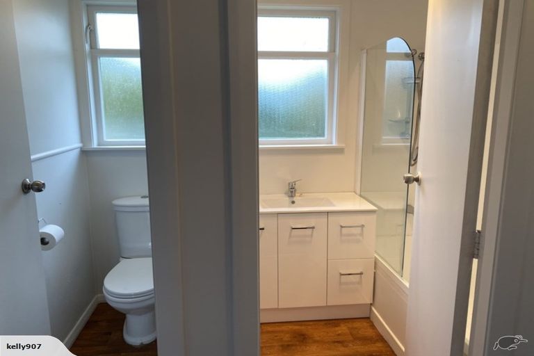 Photo of property in 16 Kakapo Place, Papatoetoe, Auckland, 2025