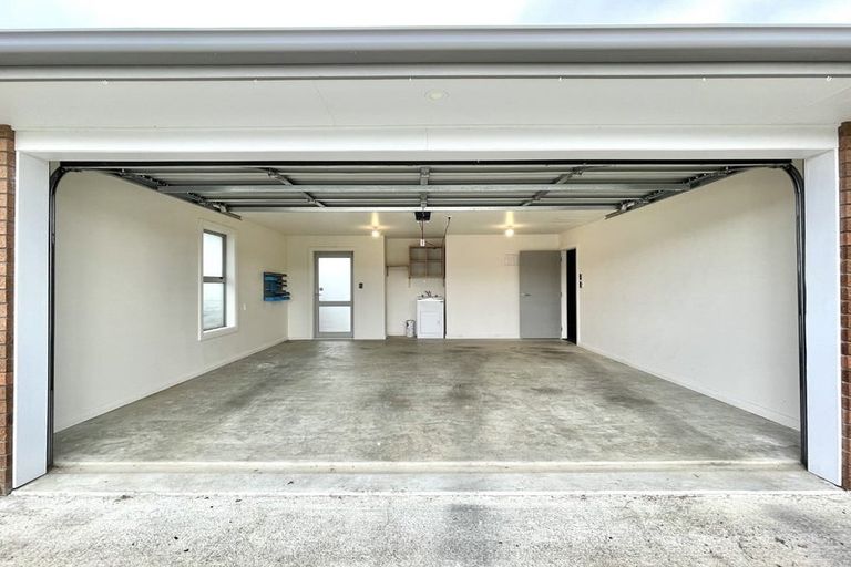 Photo of property in 85 Tiro Tiro Road, Levin, 5510