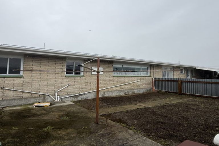 Photo of property in 2 Browns Avenue, Waimate, 7924
