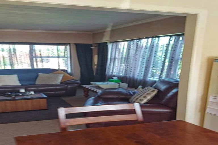 Photo of property in 1/196 Regan Street, Stratford, 4332