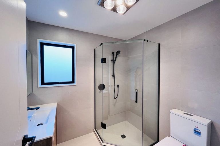 Photo of property in 8 Toetoe Street, Westgate, Auckland, 0814