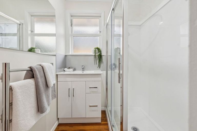 Photo of property in 18 Buller Crescent, Manurewa, Auckland, 2102