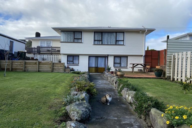 Photo of property in 255 High Street, Eltham, 4322