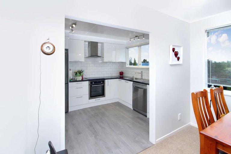 Photo of property in 13 Russell Street, Marton, 4710