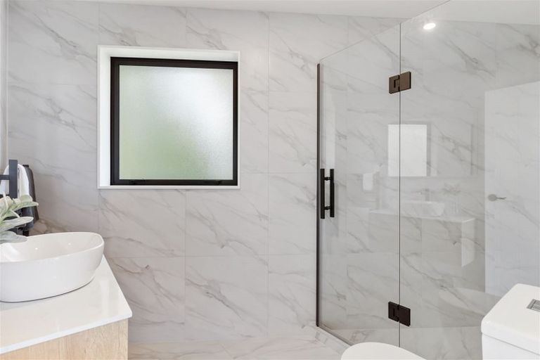 Photo of property in 44 Drumbuoy Drive, Flat Bush, Auckland, 2019