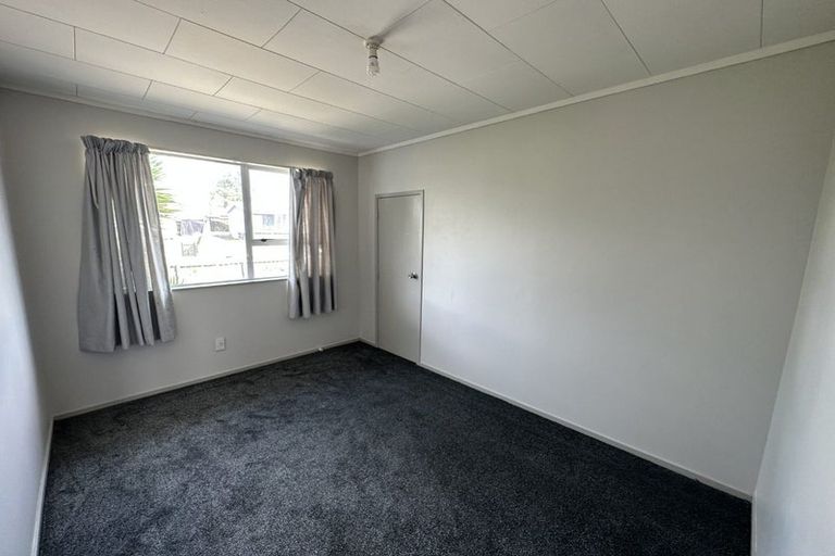 Photo of property in 4b John Walker Drive, Manurewa, Auckland, 2102