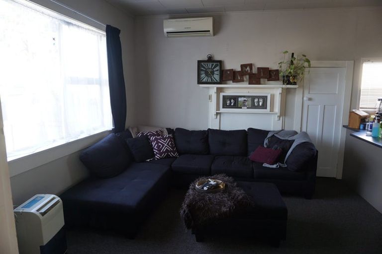 Photo of property in 1/705 Heretaunga Street East, Parkvale, Hastings, 4122