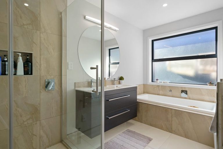 Photo of property in 3c Te Rerenga Terrace, Cambridge, 3434