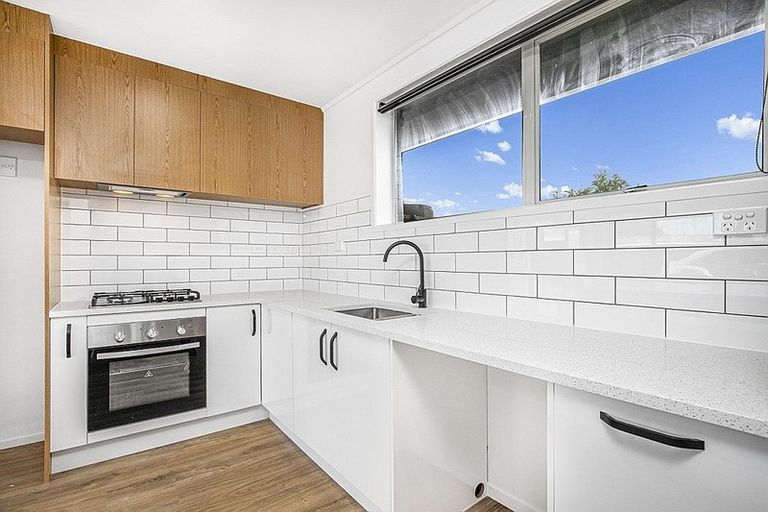 Photo of property in 2/68 Hoteo Avenue, Papatoetoe, Auckland, 2025