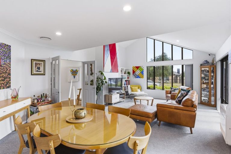 Photo of property in 90 Regent Drive, Paraparaumu Beach, Paraparaumu, 5032