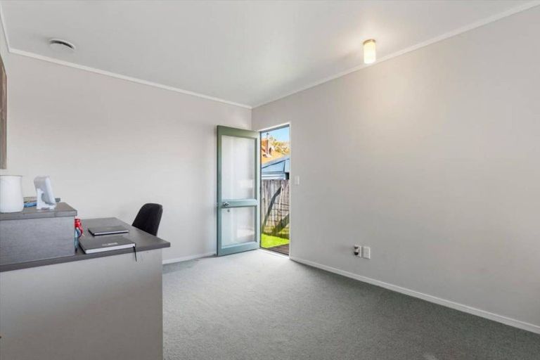 Photo of property in 88 Queen Street, Te Puke, 3119