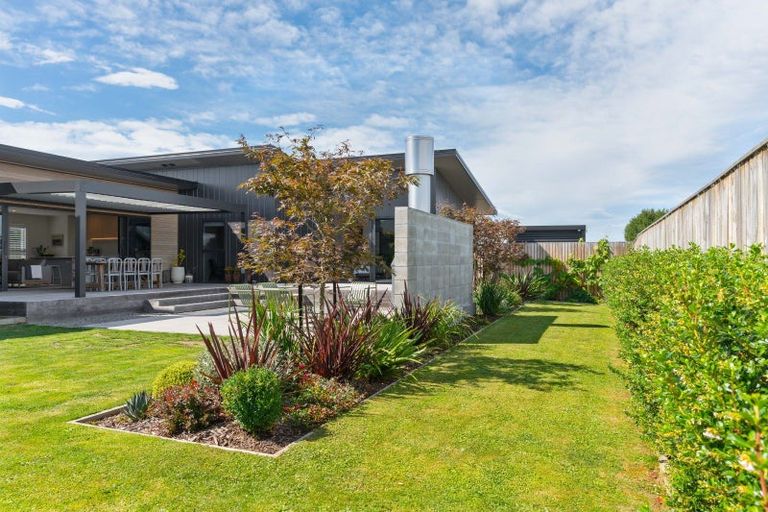 Photo of property in 12 Coralie Place, Lansdowne, Masterton, 5810