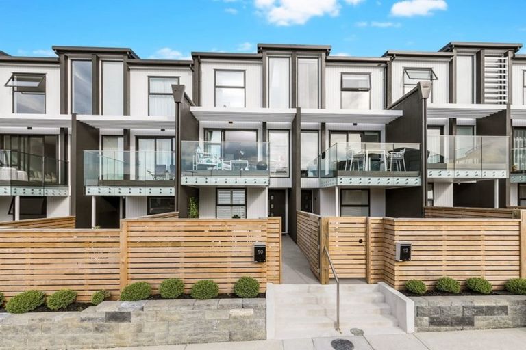 Photo of property in 10 Pottery Crescent, Hobsonville, Auckland, 0618