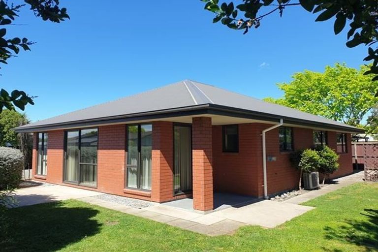 Photo of property in 58 Moore Street, Rolleston, 7614
