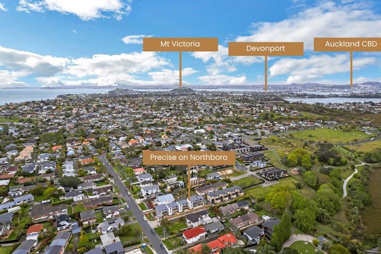 Photo of property in 5/49 Northboro Road, Belmont, Auckland, 0622