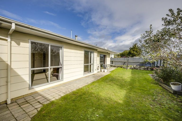 Photo of property in 2a Trinity Crescent, Pirimai, Napier, 4112