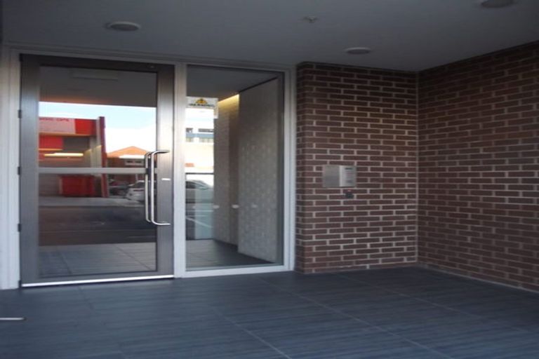 Photo of property in Republic2, 8f/10 Lorne Street, Te Aro, Wellington, 6011