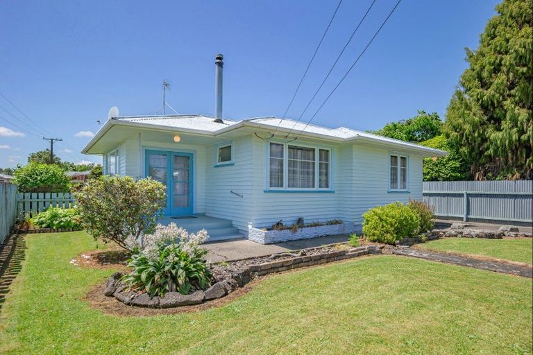 Photo of property in 44 Kings Drive, Levin, 5510