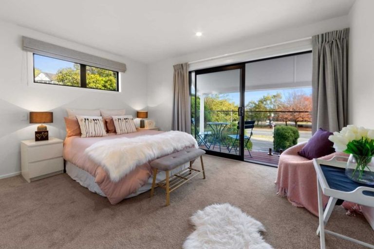Photo of property in 2/1 Bengal Drive, Cashmere, Christchurch, 8022