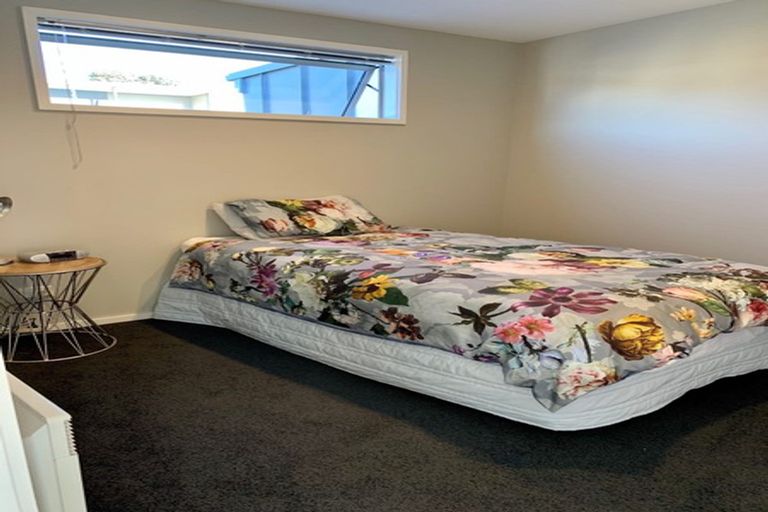 Photo of property in 148 Holly Road, St Albans, Christchurch, 8014