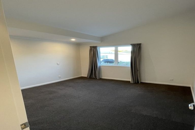Photo of property in 36u8 Dee Street, Island Bay, Wellington, 6023