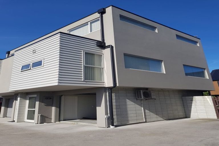 Photo of property in 1/62 Elizabeth Street, Riccarton, Christchurch, 8041