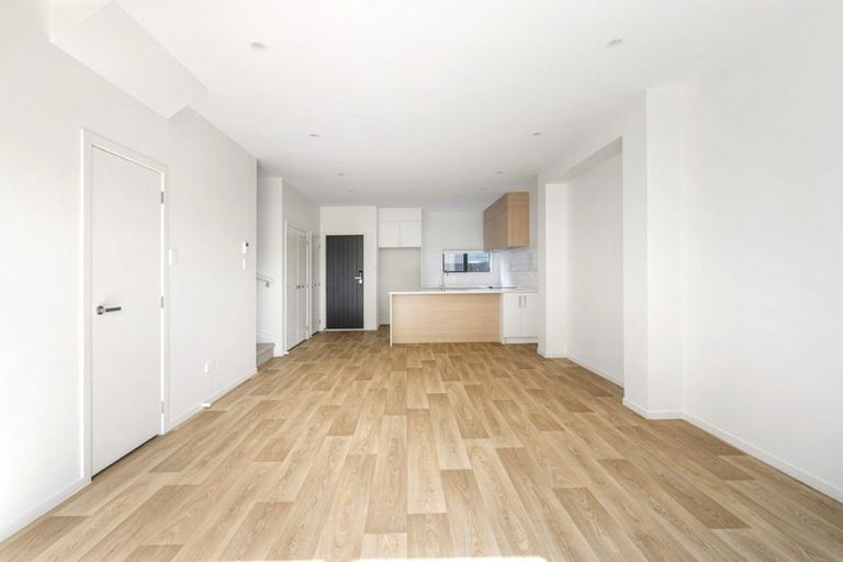 Photo of property in 75 Mcannalley Street, Manurewa East, Auckland, 2102