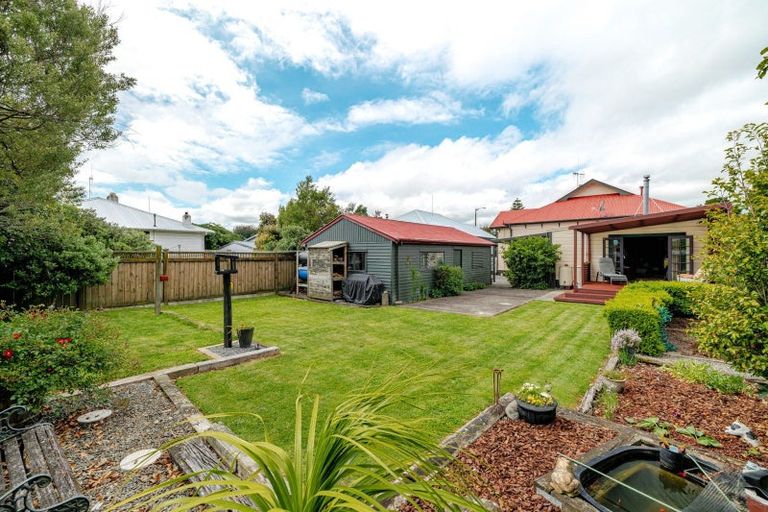 Photo of property in 6 Pascal Street, Palmerston North, 4410