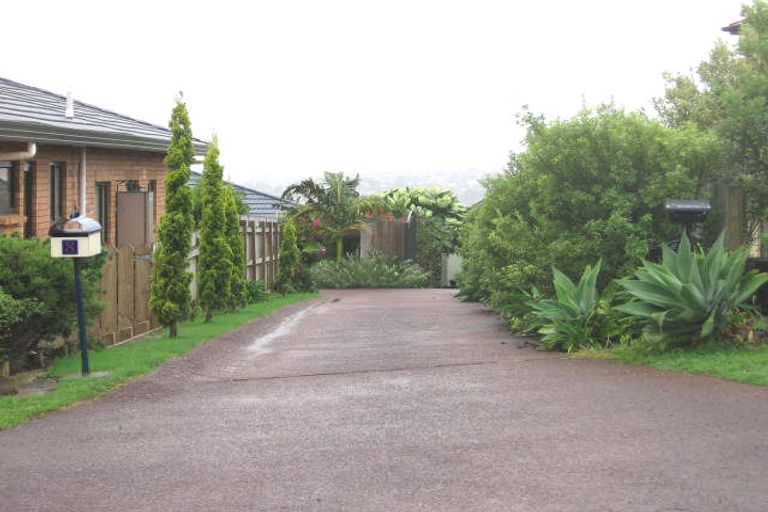 Photo of property in 10 San Lorenzo Rise, Henderson, Auckland, 0612