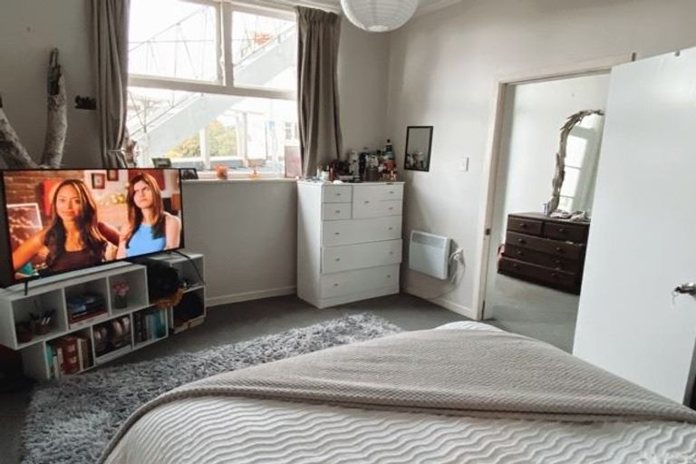 Photo of property in 36 Thompson Street, Mount Cook, Wellington, 6011