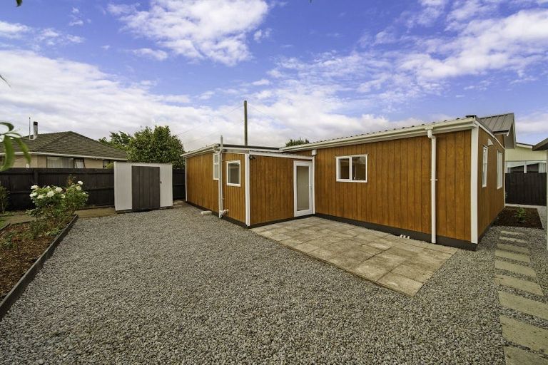 Photo of property in 15 Roberts Road, Hei Hei, Christchurch, 8042