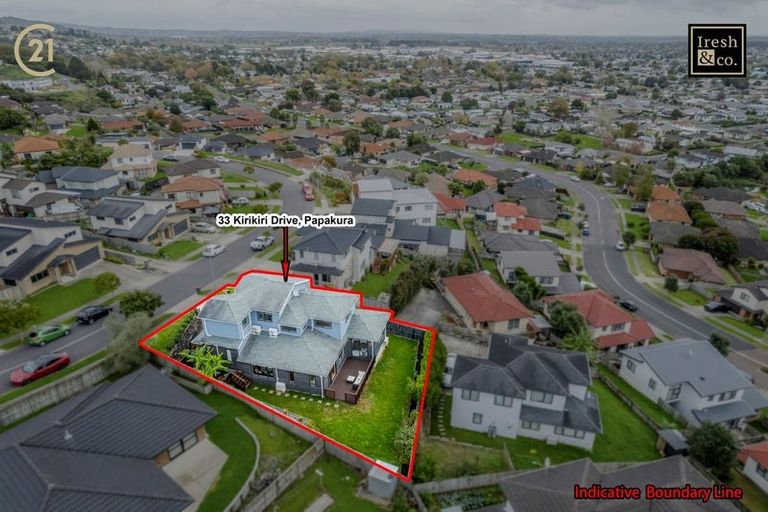 Photo of property in 33 Kirikiri Drive, Papakura, 2110