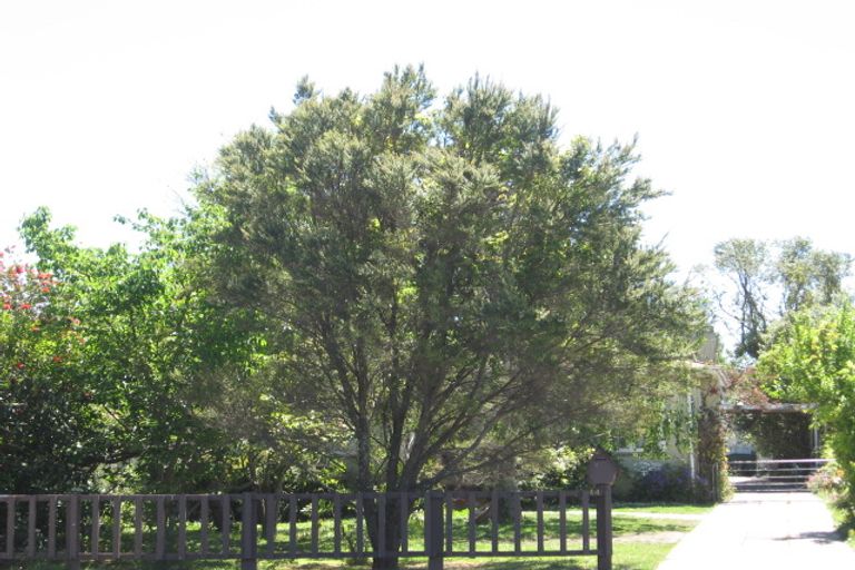 Photo of property in 28 Lake Road, Kaitaia, 0410