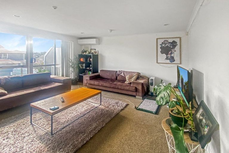 Photo of property in Santa Rosa, 6/340 Gulf Harbour Drive, Gulf Harbour, Whangaparaoa, 0930