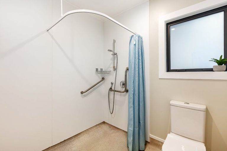Photo of property in 7b Central Terrace, Alicetown, Lower Hutt, 5010
