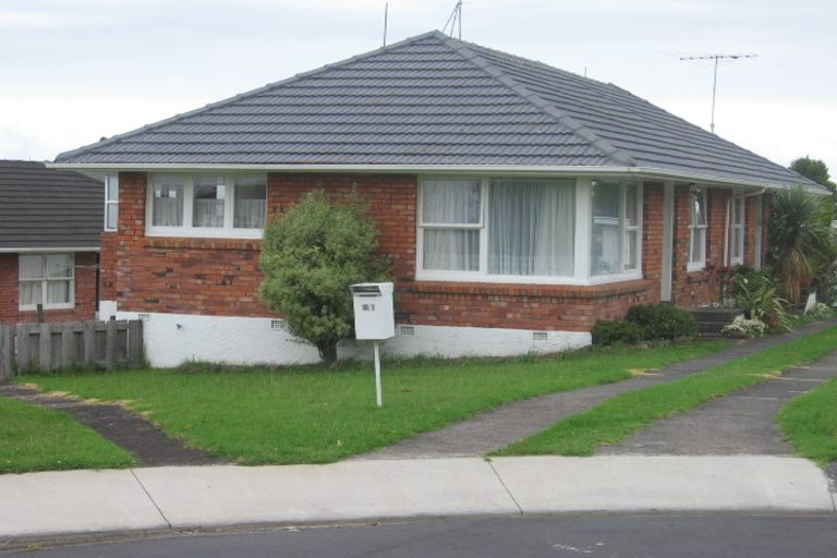Photo of property in 12 Liston Street, Northcote, Auckland, 0627
