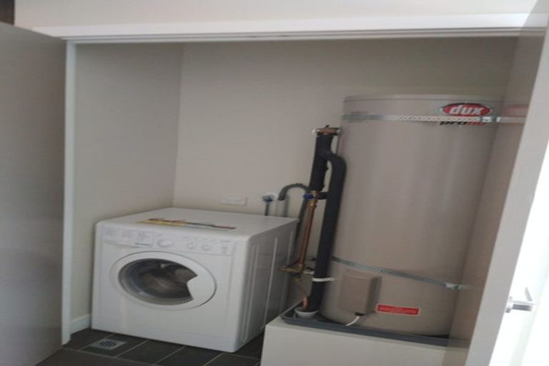 Photo of property in Frame Apartments, 804/111u Molesworth Street, Thorndon, Wellington, 6011