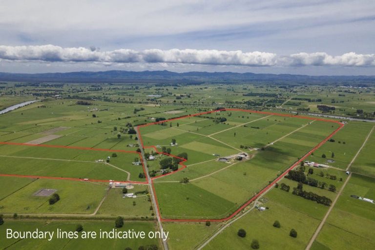 Photo of property in 306 Ferry Road, Waltham, Christchurch, 8011