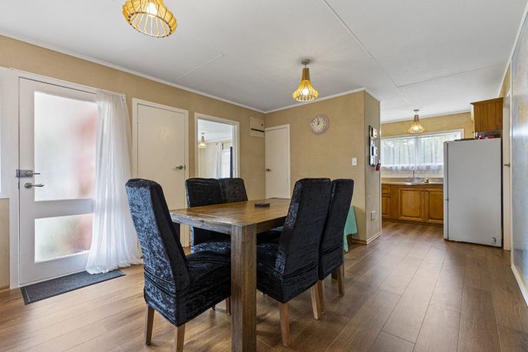 Photo of property in 12 Falkner Park, Taumarunui, 3920