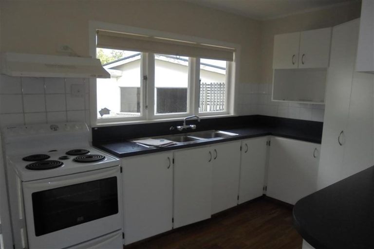 Photo of property in 76 Marlowe Street, Stoke, Nelson, 7011