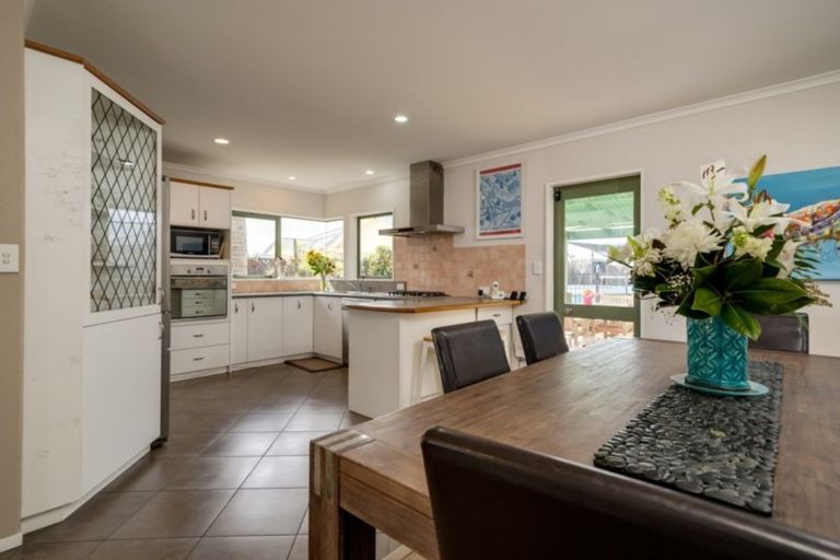 Photo of property in 53 Ocean Crest, Papamoa Beach, Papamoa, 3118