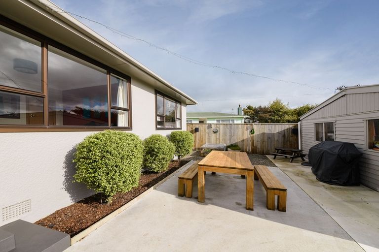 Photo of property in 73 Fairs Road, Milson, Palmerston North, 4414