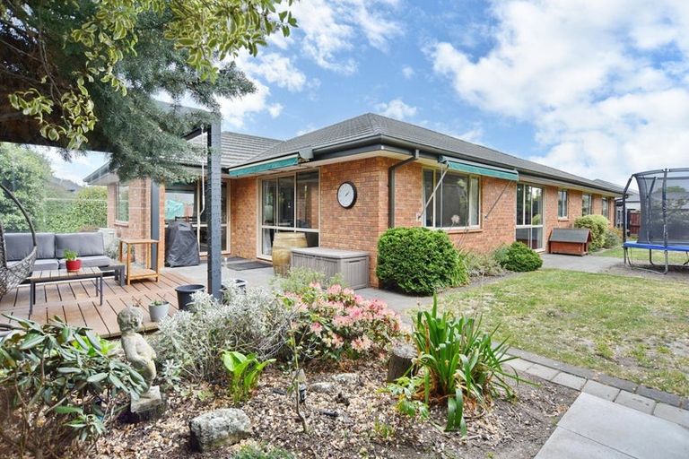 Photo of property in 9 Puhara Avenue, Parklands, Christchurch, 8083
