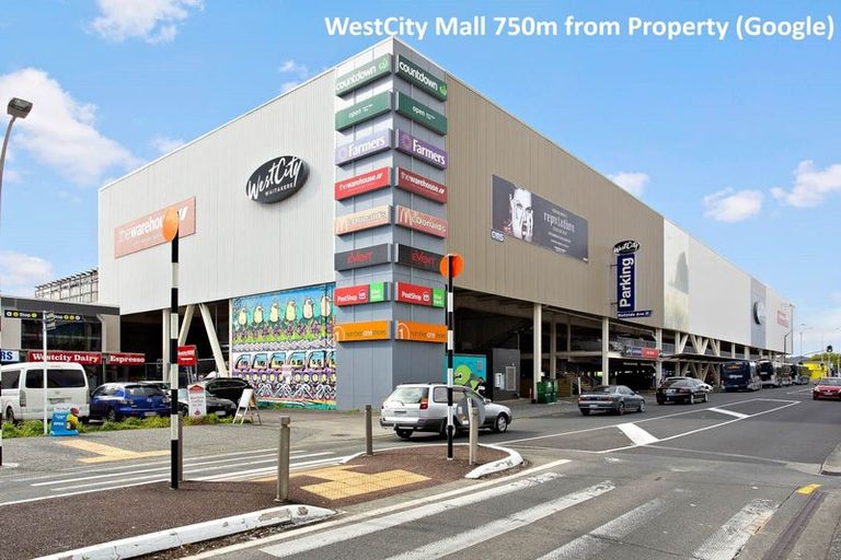 Photo of property in 102/28a Eileen Newey Place, Henderson, Auckland, 0612