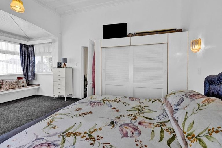 Photo of property in 3 Victoria Street, Hawera, 4610