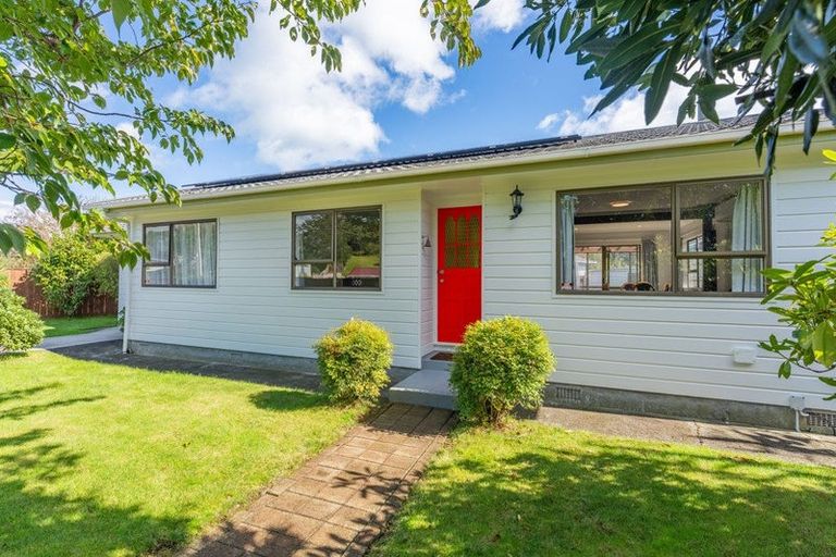 Photo of property in 14a Dale Road, Raumati South, Paraparaumu, 5032