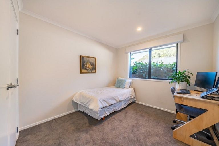 Photo of property in 30 Martingale Drive, Whitby, Porirua, 5024